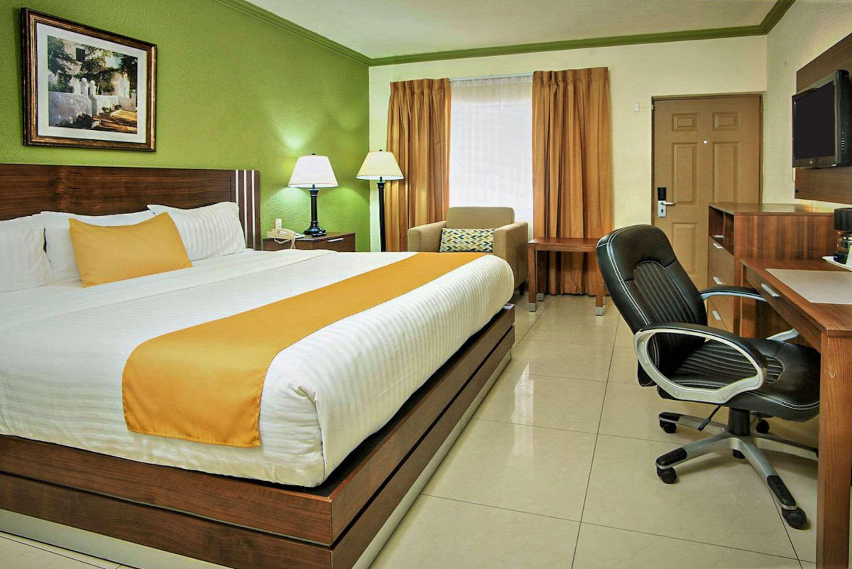 Quality Inn Ciudad Obregon Ngoại thất bức ảnh