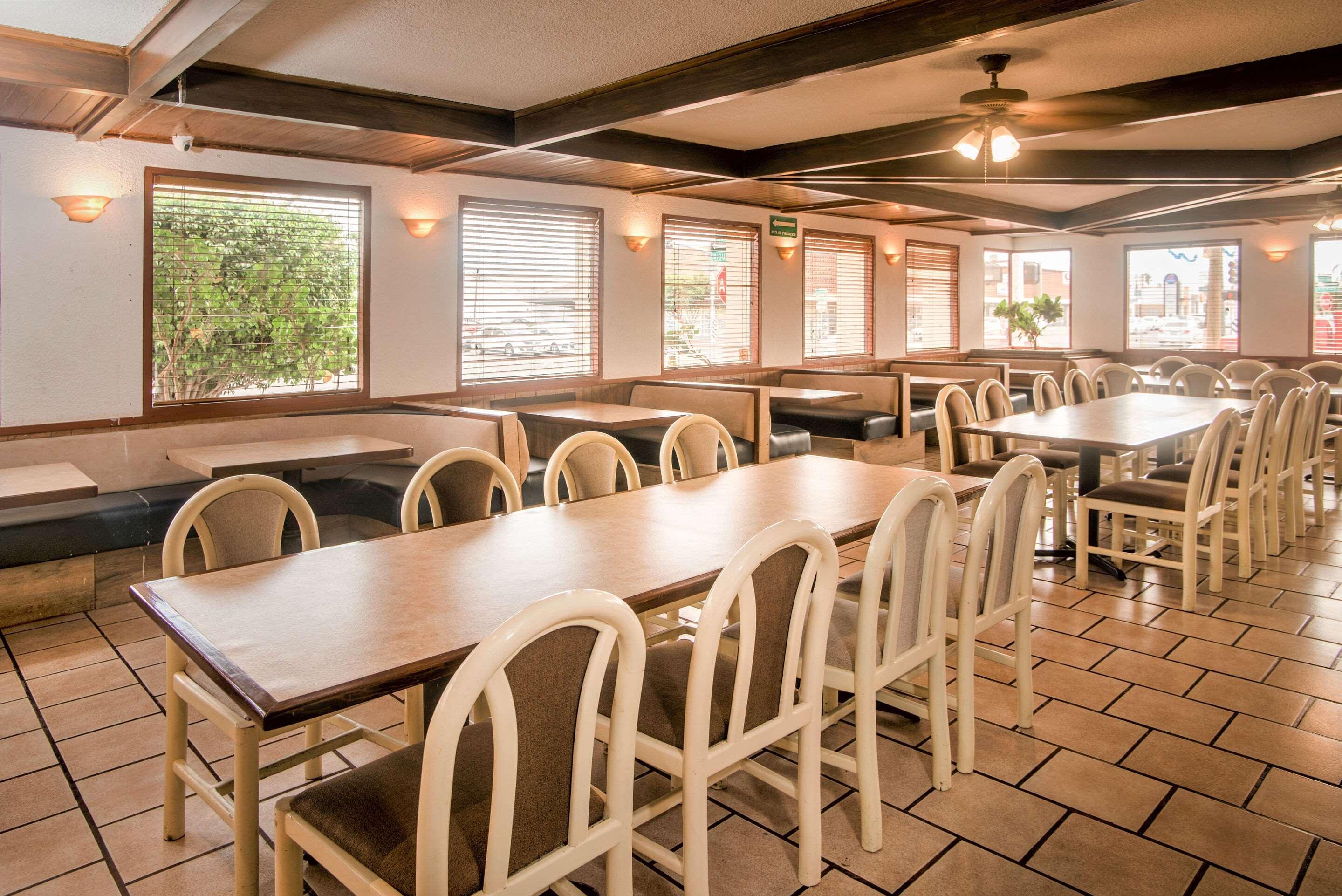 Quality Inn Ciudad Obregon Ngoại thất bức ảnh